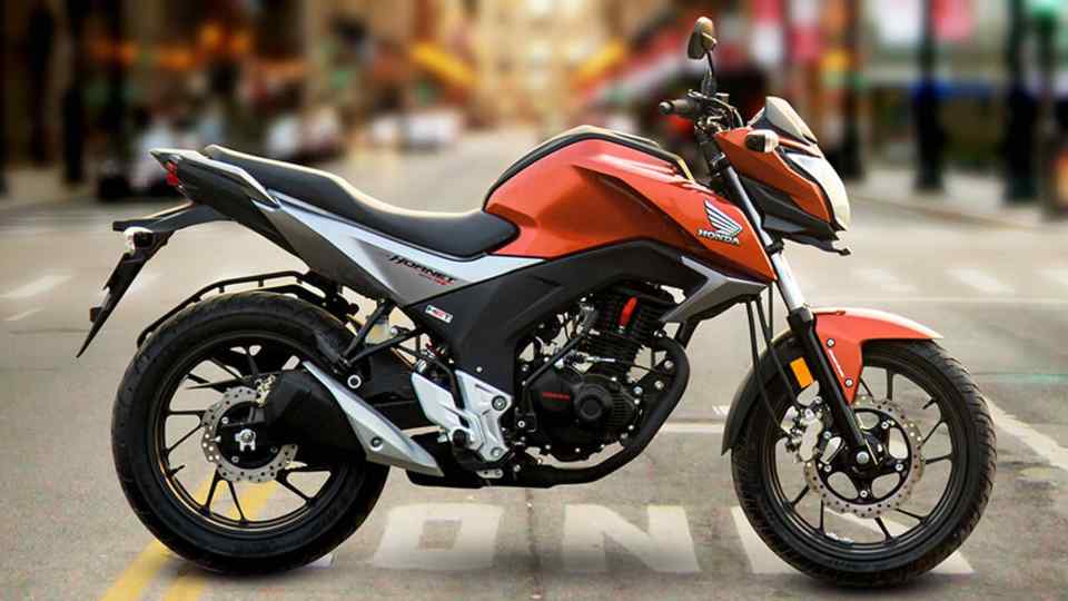 honda-launches-another-new-cb-hornet-160-r-bike-in-the-market (3)