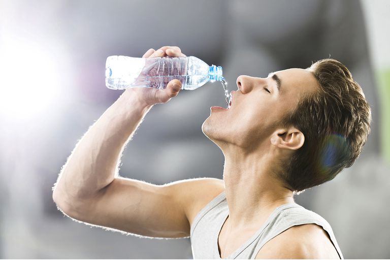 Keep these 10 things in mind when drinking water, know quickly ध्यान