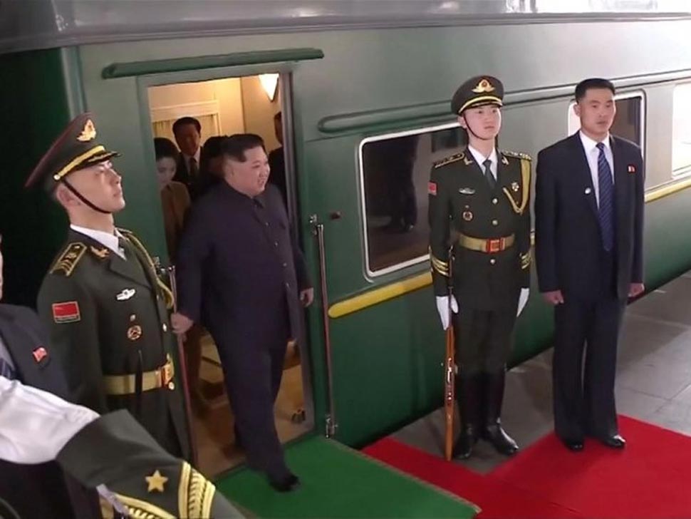 koreas-the-facts-about-kim-jong-ils-private-green-train (1)