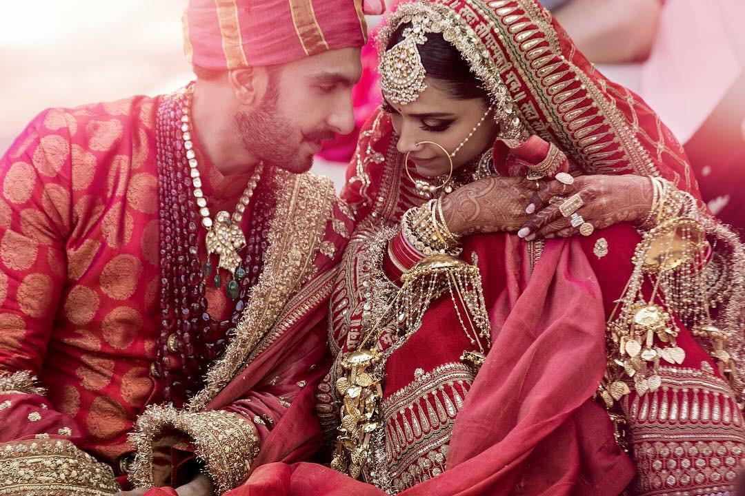 first-photo-of-deepveer-wedding-is-out-here-must-see