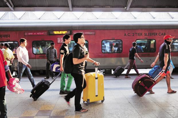 Railway stations will now run in the footsteps of the airports, the railway station will be reached soon