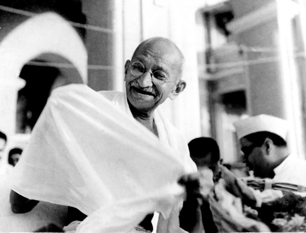 These 5 mistakes made by Mahatma Gandhi, due to which the loss is still taking place in India
