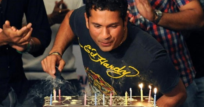 Special on Birthdays Some interesting facts about Master Blaster Sachin Tendulkar