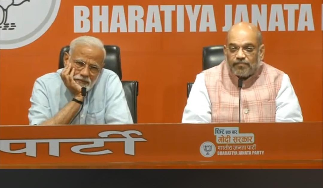 Prime Minister Narendra Modi, present at the first press conference in five years, answered everything Amit Shah gave