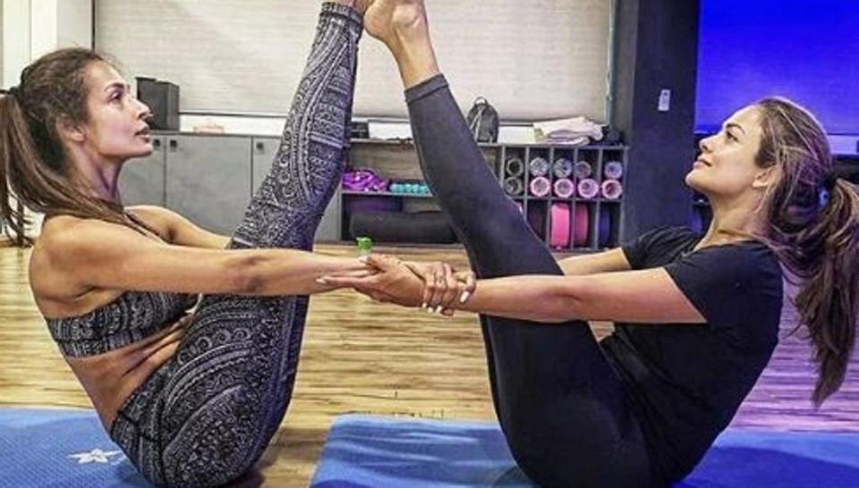 These Bollywood actresses do the most yoga, number 5 people say Yoga Guru