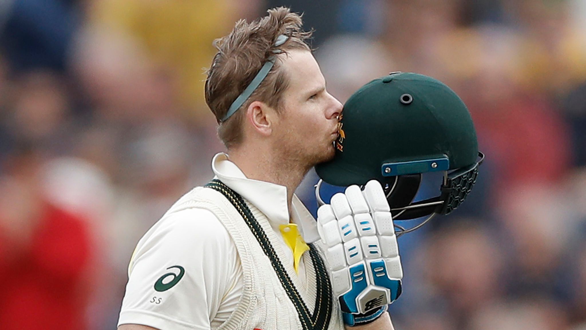 Steve Smith has become the first batsman to score more than 600 runs in Tests this year - if luck would have broken the record of this big batsman