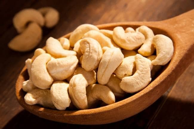 Eating cashew on an empty stomach in the morning of 1 month will be a boon for you पेट