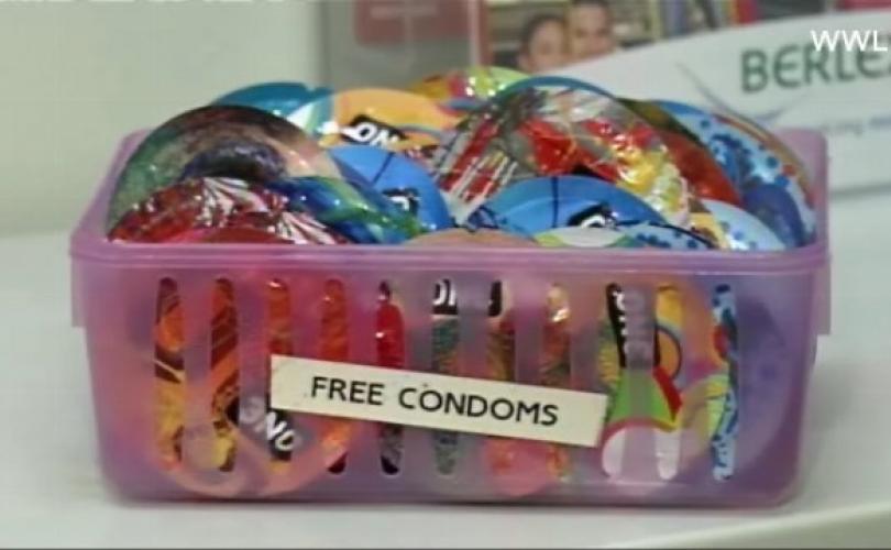Free condom service for college students started in this city