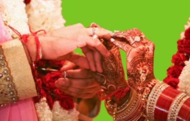 Not everyone knows why groom and bride wear ring finger ring in matchmaking, click and read