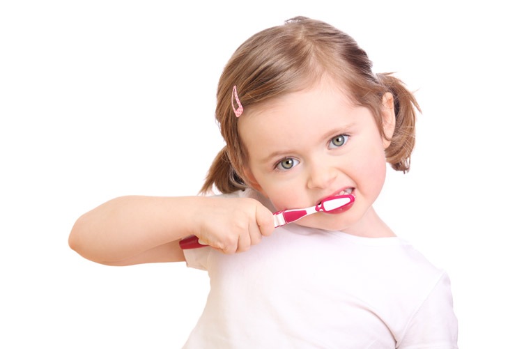 If children do not want crooked teeth, then follow this remedy टेढ़े