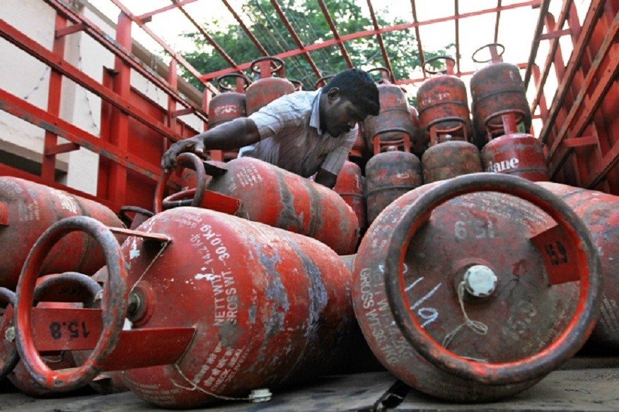 if you have gas cylinder at home , then read this news , गैस सिलिंडर