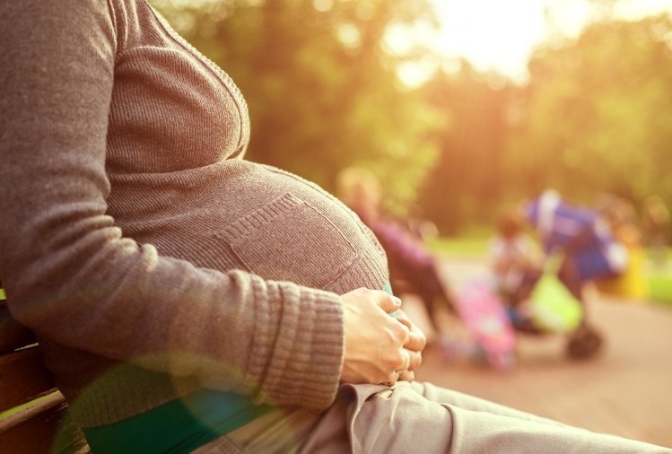 After getting pregnant, keep in mind these 5 things that will keep your baby healthy and fit गर्भवती