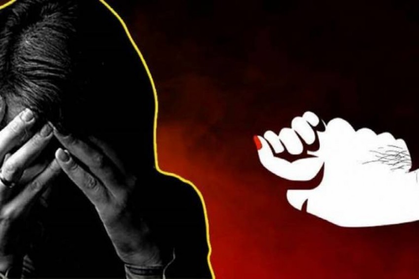 Policeman rapes woman for 1 year, says he will marry , रेप