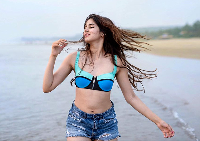 Viral Sakthi Malik-beauty-is-beautiful-pictures-are-becoming-viral