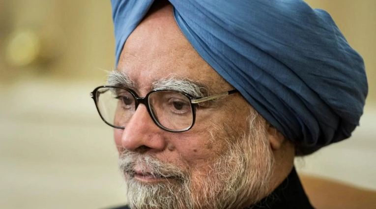 Former PM Manmohan Singh admitted to AIIMS after complaining of chest pain