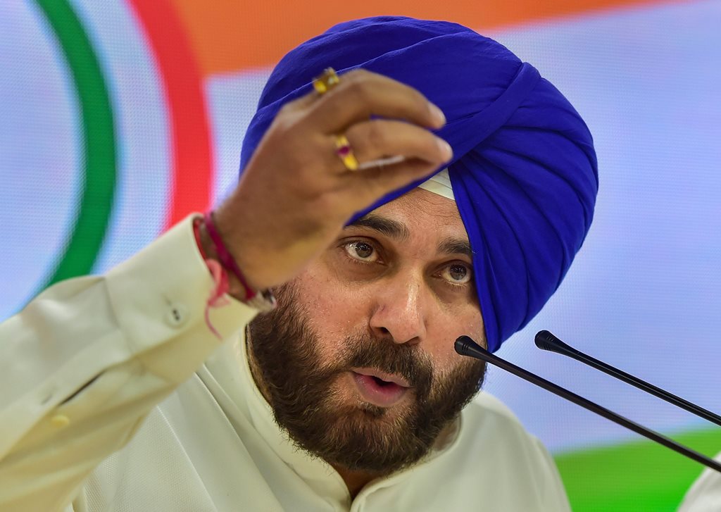नवजोत सिंह सिद्धू Navjot Singh Sidhu has left this party and left the Congress, gave these hints