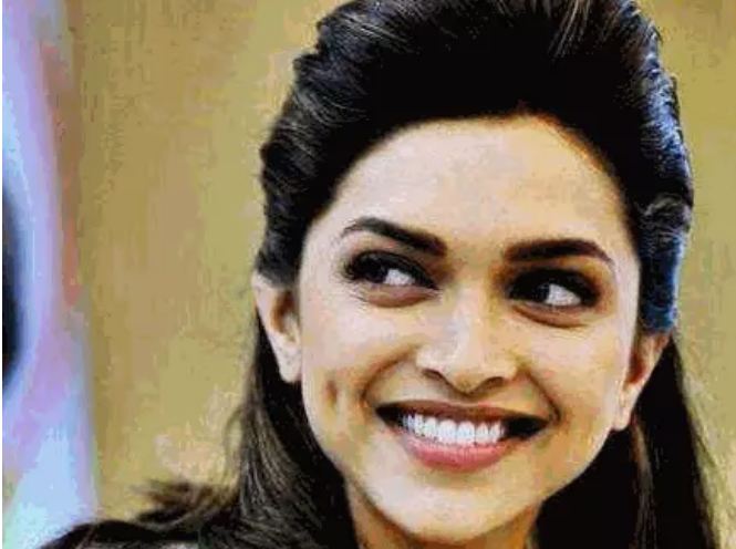 This is the secret of Smile with Deepika's Dimple