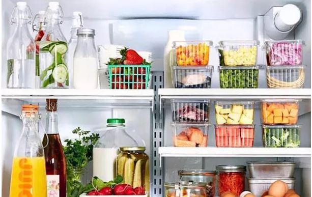Which things should not be kept in the refrigerator