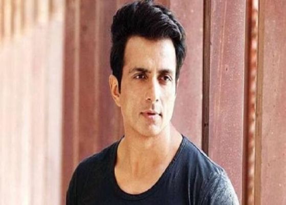 Another historical work of Sonu Sood, will now offer e-rickshaws to poor people