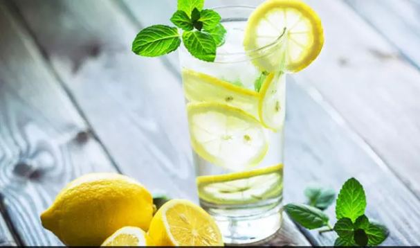 Drink lemon in hot water, get many benefits that you won't even know