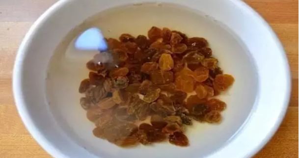 Eat soaked raisins for only 3 days, these 3 diseases will be eliminated forever