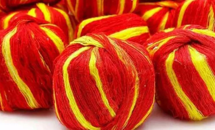For these 5 zodiac signs, red thread is considered very auspicious, get this benefit