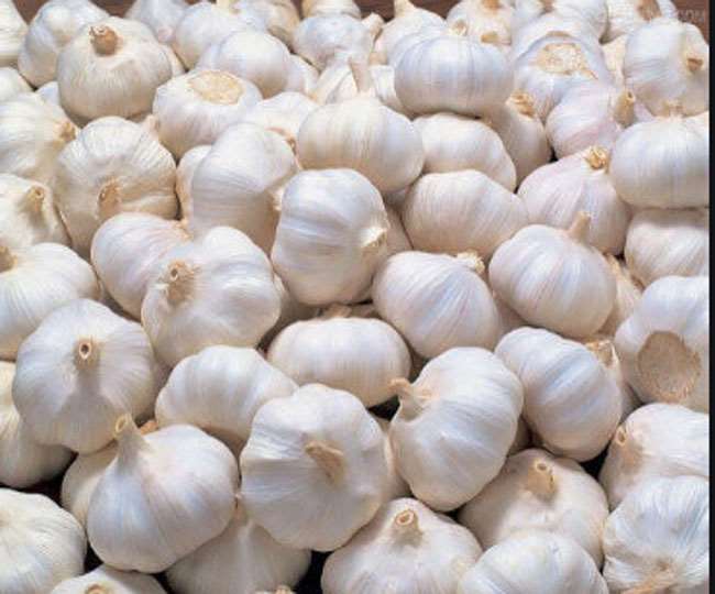 You will be surprised to know the benefits of garlic.
