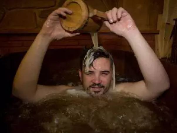 A place where people take a bath with beer instead of water