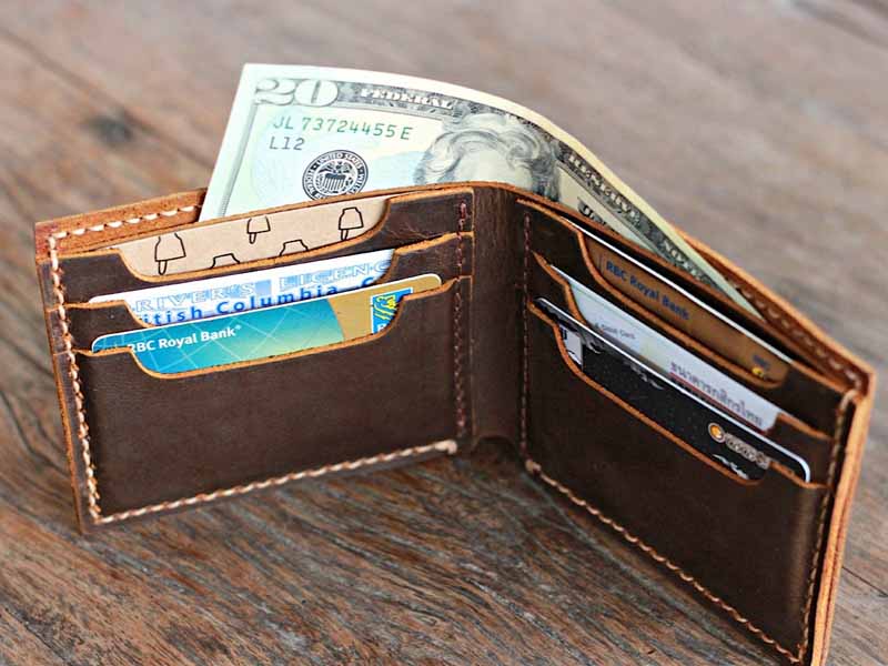 Never keep these 3 things in your purse, you will not get money by keeping it