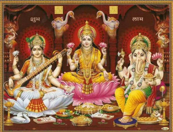 Today, the seventh day of Navratri, only these five zodiac signs will be blessed by Mother Lakshmi