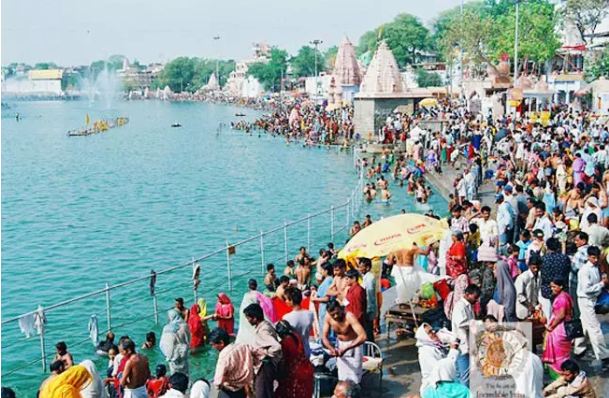 Ujjain is situated on the banks of which river, do you know
