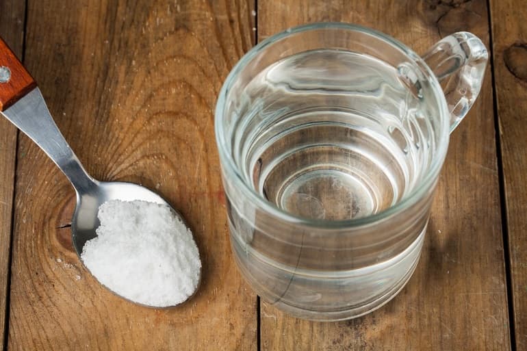 Drinking salt mixed with water has many beneficial benefits, do not forget to see.