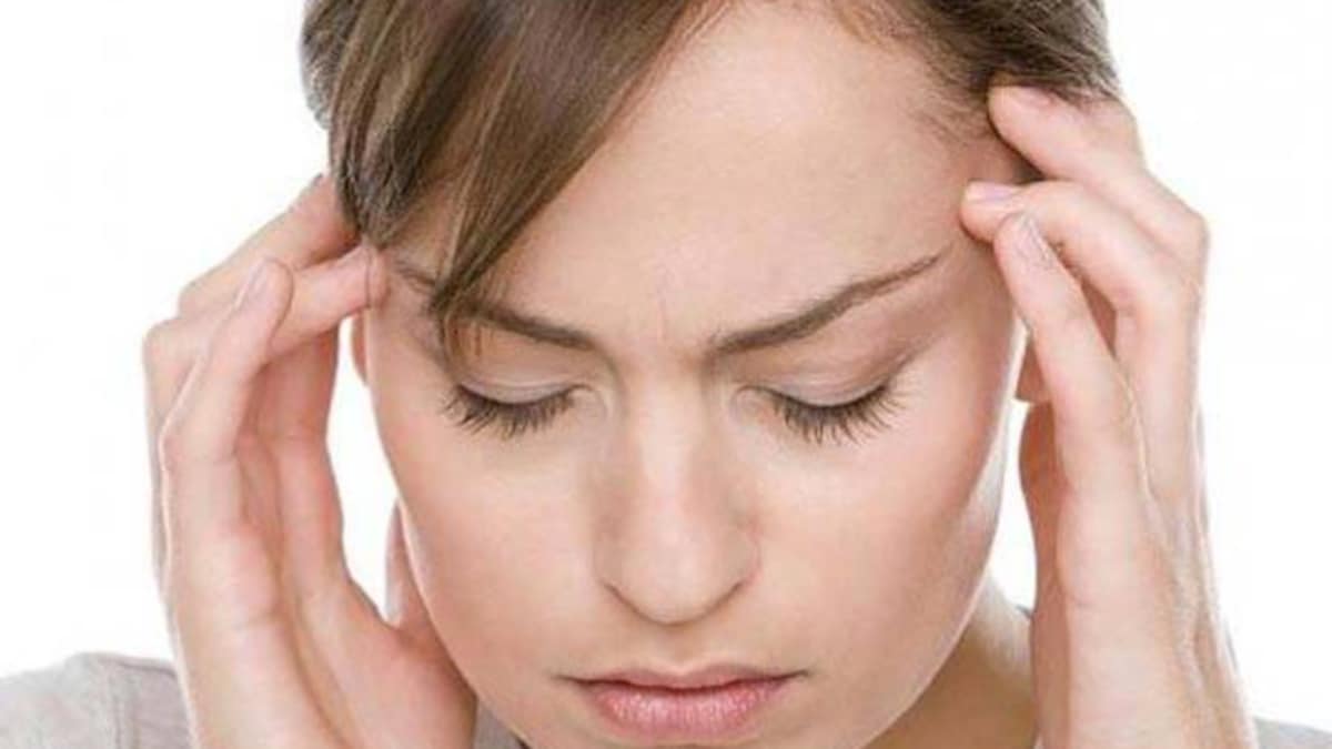 If there is pain in the head, then there is a sign that you should be alert for this disease