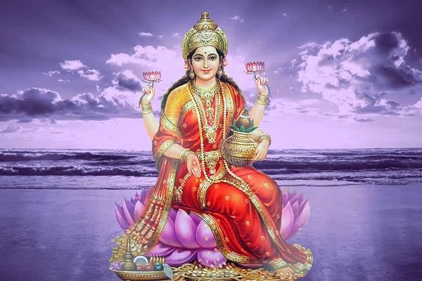 On May 10, Goddess Lakshmi is giving the fortune of 3 zodiac signs, she will change her destiny