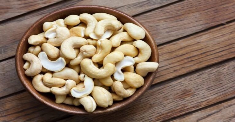 Cashew is useful in 12 diseases ranging from headache or migraine