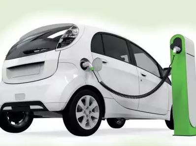 Electric cars and bikes will be cheaper in India Government will bring new policy