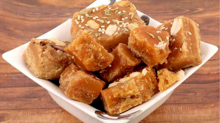 These surprising benefits of eating jaggery makes the body as strong as a stone