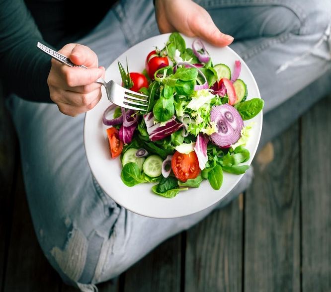 Many people do not know the benefits of eating salad, know once
