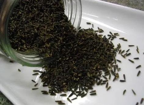 This is the enemy of hanging belly and increased waist fat, black cumin, its benefits will surprise you.