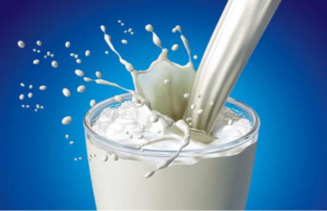 Drink only these 3 things by mixing it in milk, to stay young for years