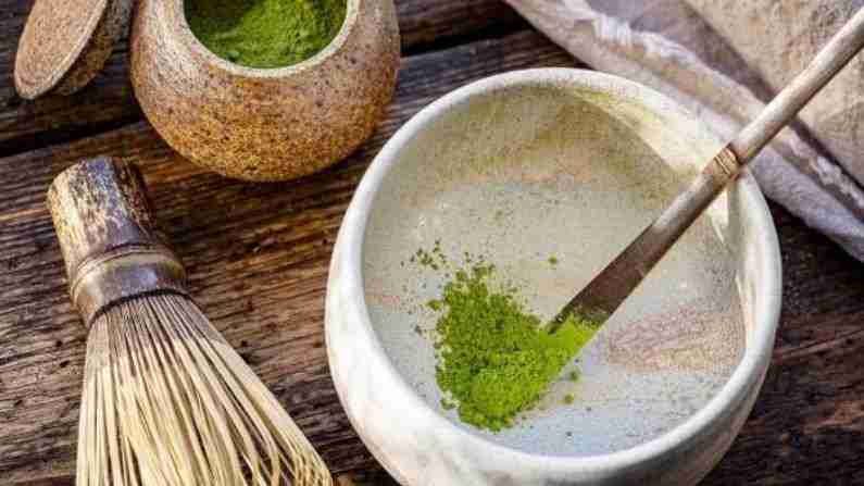 If you want healthy youthful skin and love to drink tea then try matcha tea