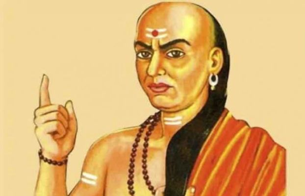 Use this Chanakya Niti to be successful, the whole essence of life is hidden in 5 sutras