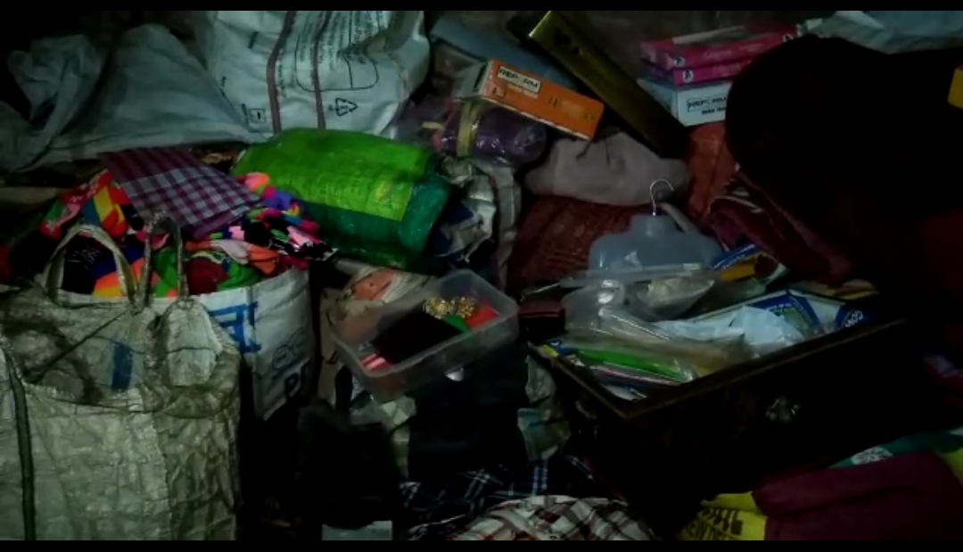 फतेहपुर: सूने घर से चोरों ने आठ लाख रुपये का सामान किया पार