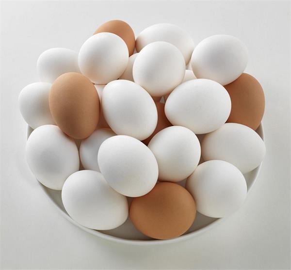 Desi eggs and white eggs are not only good in taste but are a treasure of health, know the information about eating eggs