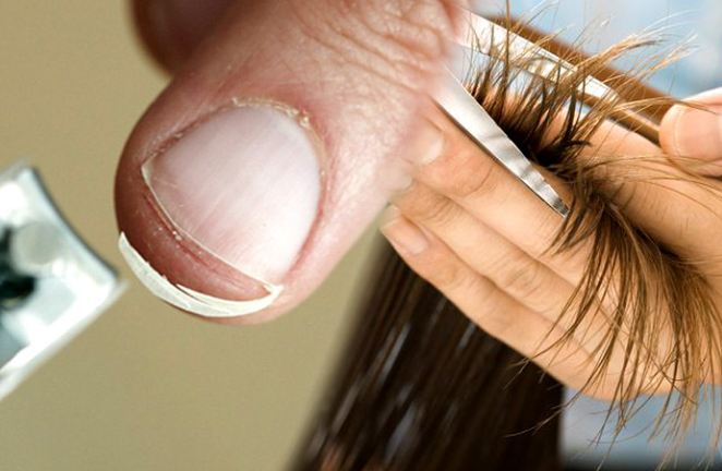 Inauspicious, be careful by cutting hair at night, otherwise this damage may happen