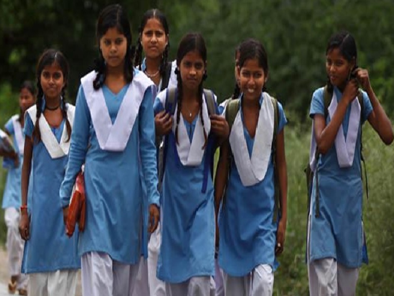 Changed dress in government schools is not mandatory this year, BJP told the decision to change Tughlaqi decree